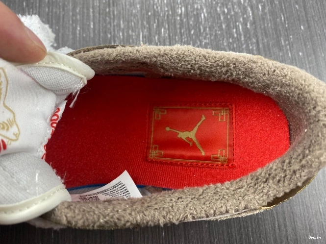 Bmlin of OG the Low Retro Rabbit DV1312-200 Air 1 Year Jordan 0704
